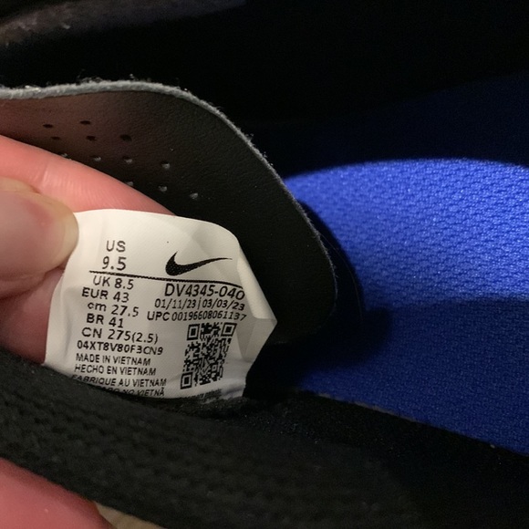 Tiempo Legend 10 Club TF - Adult Turf Soccer Shoes - Picture 4 of 4